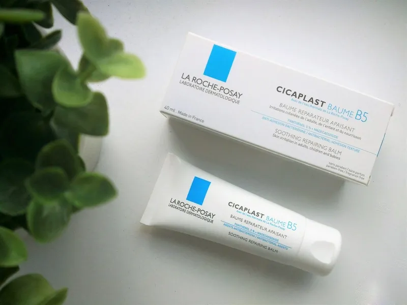 Serum La Roche-Posay Hyalu B5 cho da dầu mụn